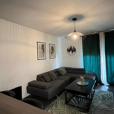 Appartement Vert Corbeil-Essonnes Εξωτερικό φωτογραφία