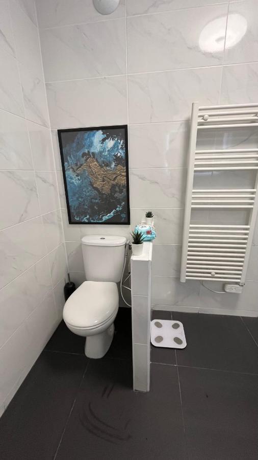 Appartement Vert Corbeil-Essonnes Εξωτερικό φωτογραφία